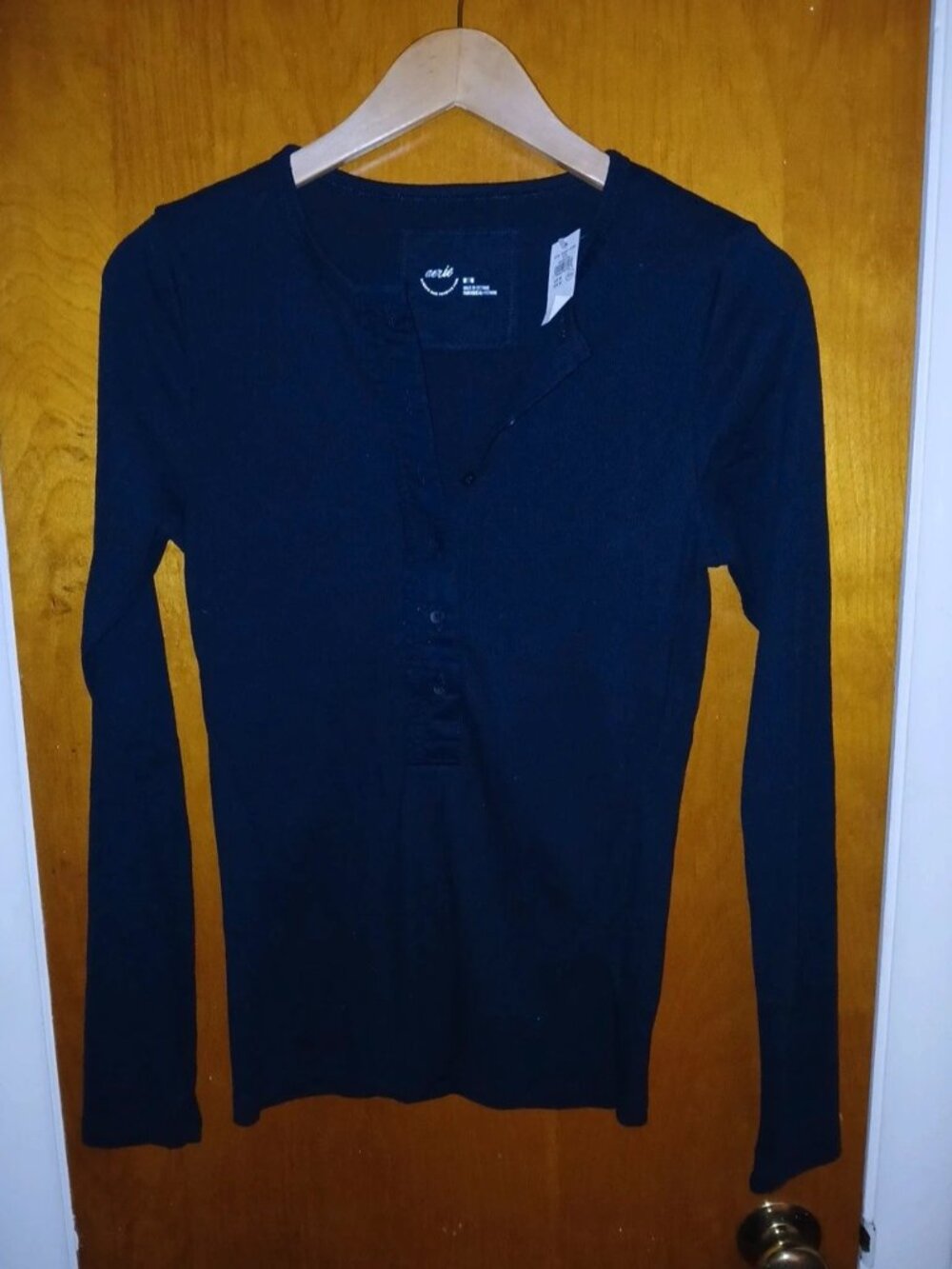 Aerie fall 2026 black button down henley size medium
